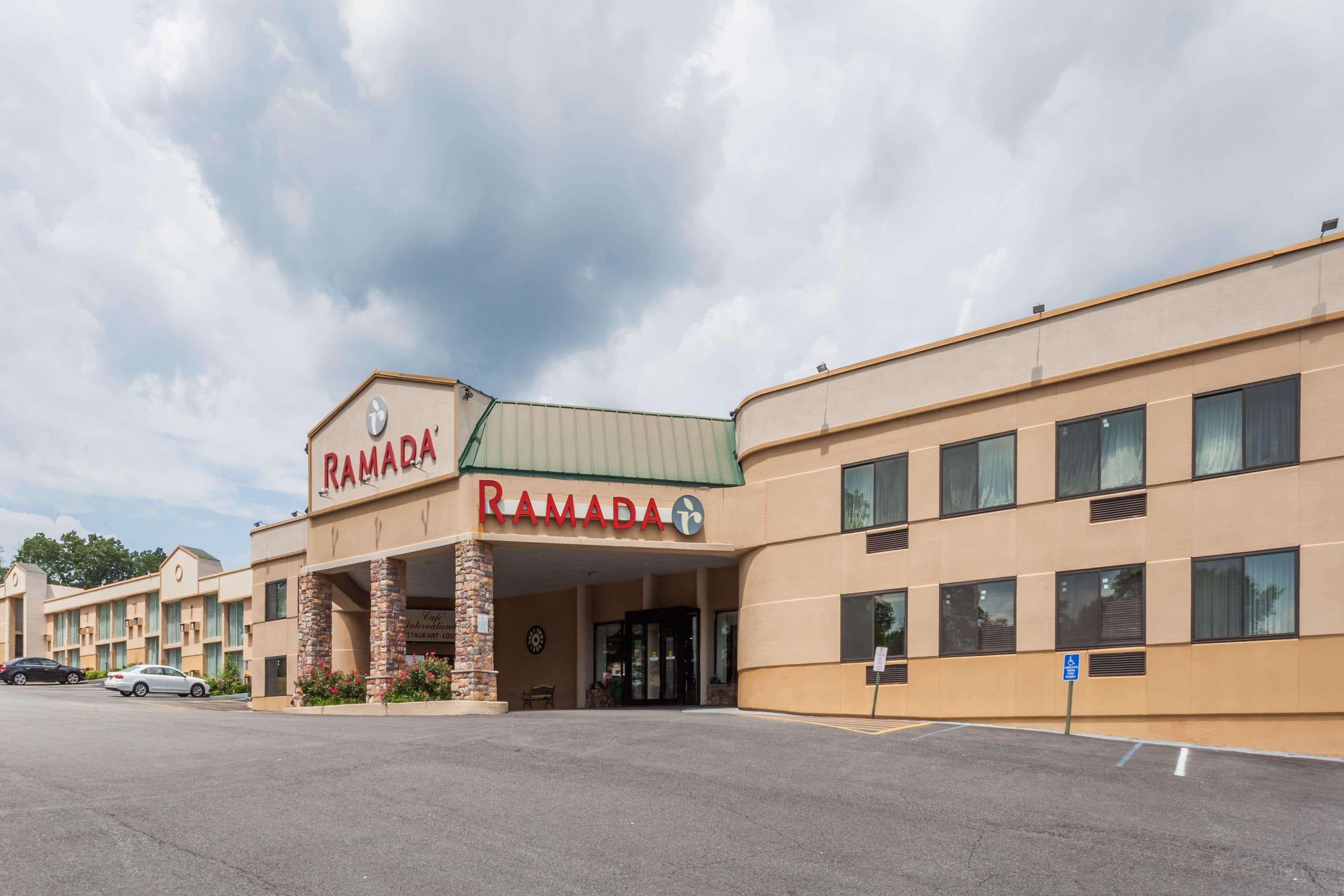 Ramada By Wyndham Newburgh/West Point Hotell Eksteriør bilde