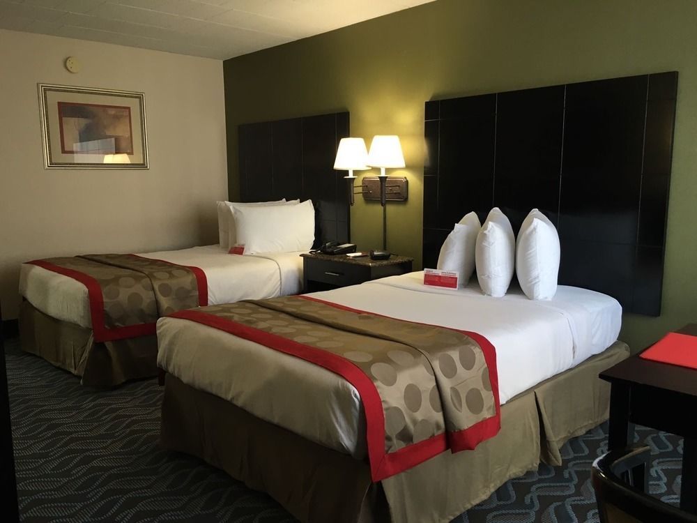 Ramada By Wyndham Newburgh/West Point Hotell Eksteriør bilde
